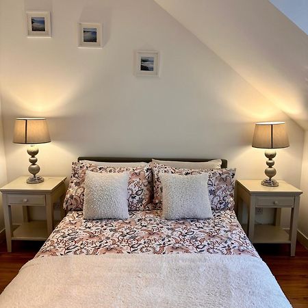 3-Bedroom Flat In The City Centre Next To The River Ness Inverness Exterior photo